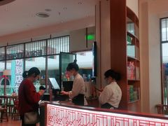 -诚铭记·虾仁汤包·成都小吃(融创店)