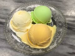 三色雪球-沙湾姜撞奶甜品店(昌岗中路店)