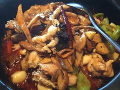 -云海肴·汽锅鸡·云南菜(天山百盛优客店)