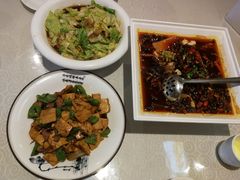 -国人川菜(李家村建东街店)