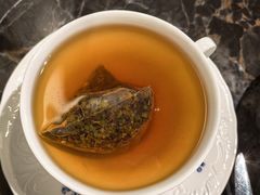 -LESCEDARS Brasserie Bistro香柏树