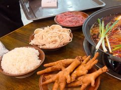 -黄潇洒老火锅(九眼桥宏济巷店)
