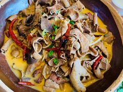 兰溪牛杂-印象鲵宴·张家界地标美食名片(溪布街店)