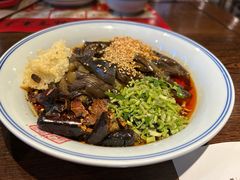 擂辣椒拌全茄子-新兴园饺子馆(河南街店)