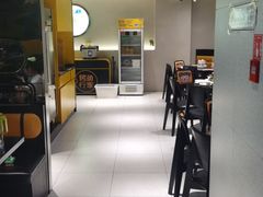 大堂-鱼见你烤鱼•本地烧烤(1818店)