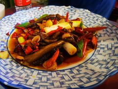 爆炒土鳝鱼-百年粉蒸牛肉