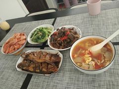 -爱的果实月嫂育婴师(世纪东方店)