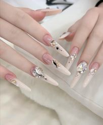 -H12 STAR日式美甲美睫专门店