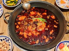 -旧街市鲜货老火锅(大光路店)