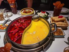 -领鲜天下·焗海鲜·花胶鸡(天目里店)