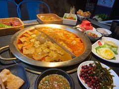 -九鼎轩脆毛肚火锅(南京东路店)