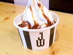 冻酸奶-JW德国冻酸奶Frozen Yogurt(龙湖成都滨江天街店)