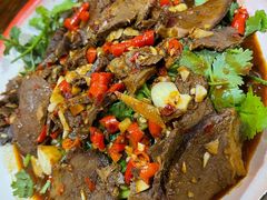 -老三样·美食研究中心(世贸路店)