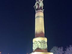 -人民防洪胜利纪念塔