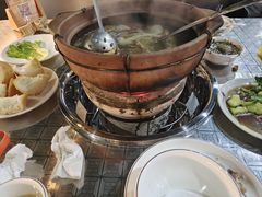 -东记炭炉·海鲜鸡煲(龙华店)