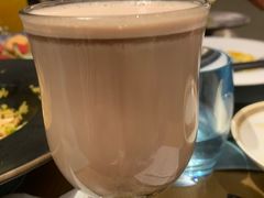 -杏荟旋转餐厅(广州爱群店)