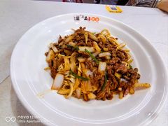 生爆牛肉丝伴川-二扁私房面馆(崂山路店)