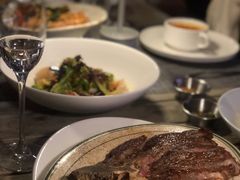 -MONICH牛排融合餐厅(和义大道购物中心店)