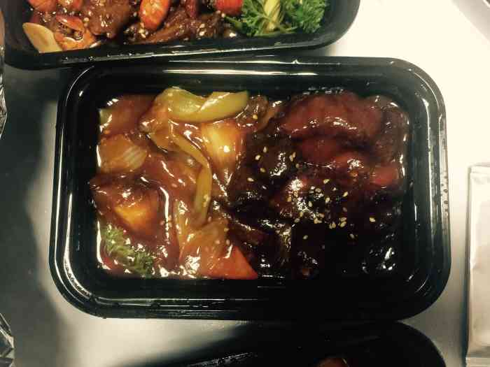 hot girl辣妹私厨-"沈阳最近开了一大批这种相对比较高端的外卖.