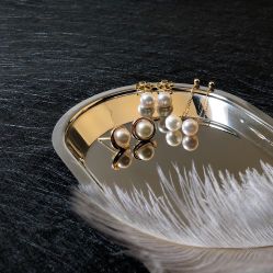 -威德钻石-克拉钻大本营(南京东路店)