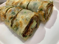 葱饼卷牛肉-台北楚楚园馅饼粥(虹桥南丰城店)