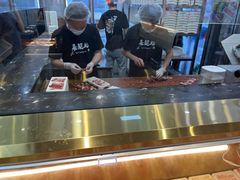 -来龍儿鲜切牛肉自助老火锅