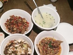 -八碗湘长沙市井菜(坡子街店)