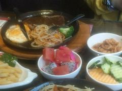 -豪享来中西餐厅(延安东路店)