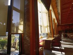 靠窗位-舜耕山庄四时万和自助餐厅