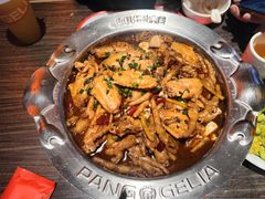 -胖哥俩肉蟹煲(南宁江南万达店)