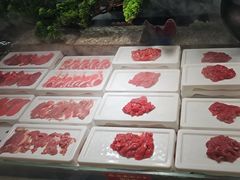 -四囍码头海鲜烧烤自助火锅(外滩南京东路悦荟广场店)