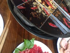 -行是老火锅(恒大御龙天峰店)