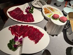-左庭右院鲜牛肉火锅黑金店(陆家嘴中心店)