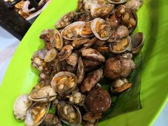 -明记烧鱼美味店