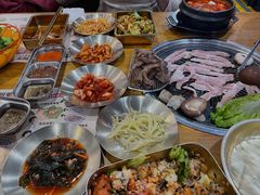 -黑豚黨韩国烤肉料理(悦然时光店)