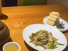 -娜仁图雅蒙古美食村(33小镇店)