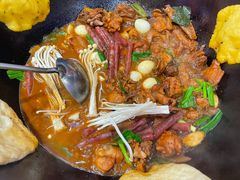 -鲁员外地锅鸡地锅鱼(龙湖江东天街店)
