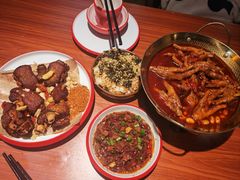 -老闵田螺馆·南昌市井菜·特色小吃(总店)