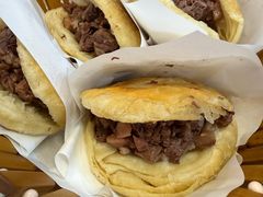 -闫家驴肉老店(华电一校店)