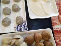 -楼外楼大刀肉传统火锅居(幸福街店)