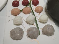 四宝丸子-红鼎豆捞·非遗鲍皇汤火锅(宝丰路店)