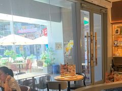 -菲滋意式餐厅(富阳东方茂店)