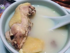 -洪氏嗨捞·猪肚鸡火锅(阳光天地店)