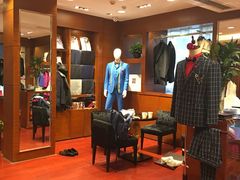 -宇翔服饰(双井桥东首城国际店)
