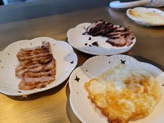 脆皮猪五花-漆黑觉米粉(三里屯店)