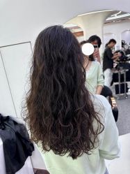 -MOVAN  HAIR莫凡匠人发型屋
