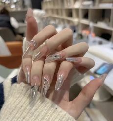 -斯馨·健康美甲美睫