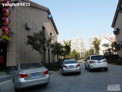 停车位-友缘茶人(古龙路店)
