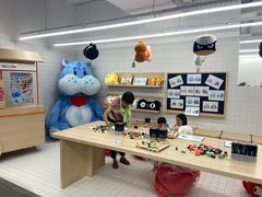 -盒马X会员店(王府井奥莱UP TOWN店)