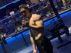 -滨力健身俱乐部